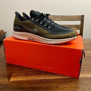 Nike Air Zoom Utility Run Shield